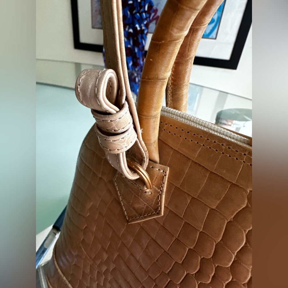 VTG VICENZA 1993 Crocodile Embossed Leather Alma Shaped Bag- w detachable strap - Picture 14 of 16